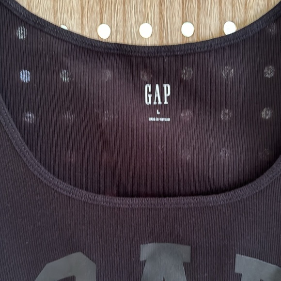 GAP-Print Ribbed Gap Logo Tank Top Color: BLACK Large - Picture 3 of 6